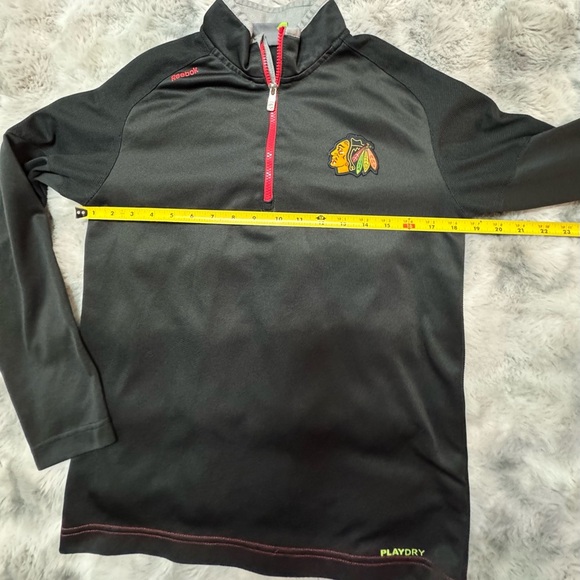 Mens NHL Reebok Chicago Blackhawks Center Ice Collection Golf Collar Shirt Small - Picture 8 of 13